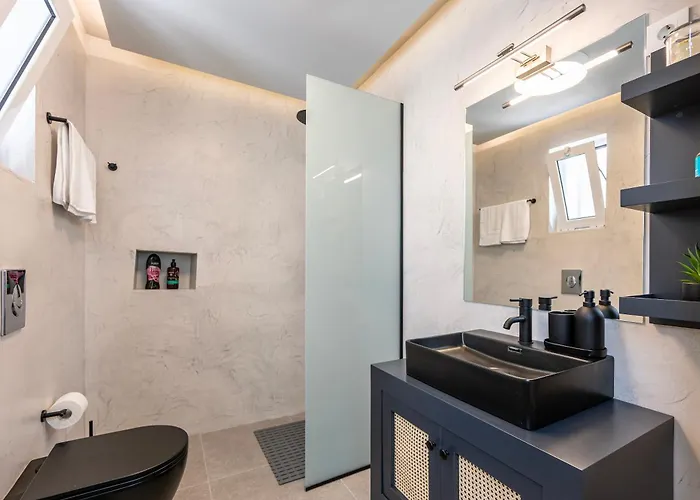 Aram's Port House Apartman Kosz