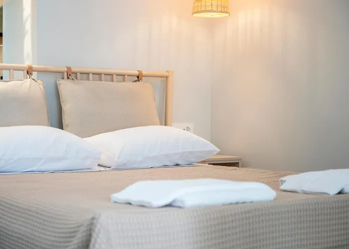 Aram's Port House شقة