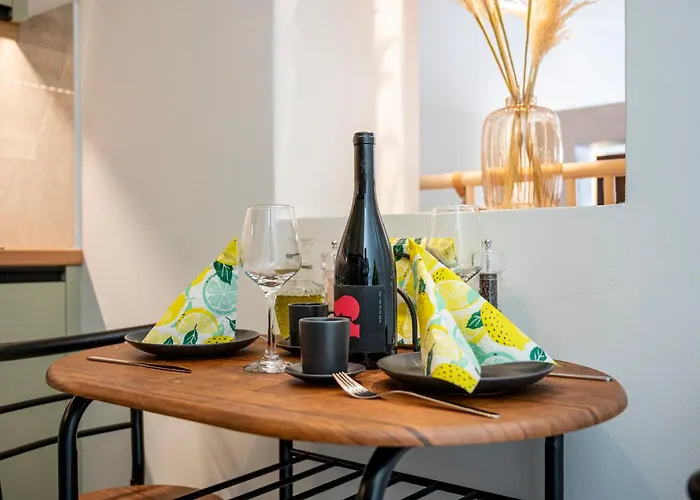 Aram's Port House * بلدة كوس