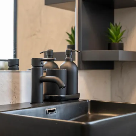 Aram's Port House Appartamento *